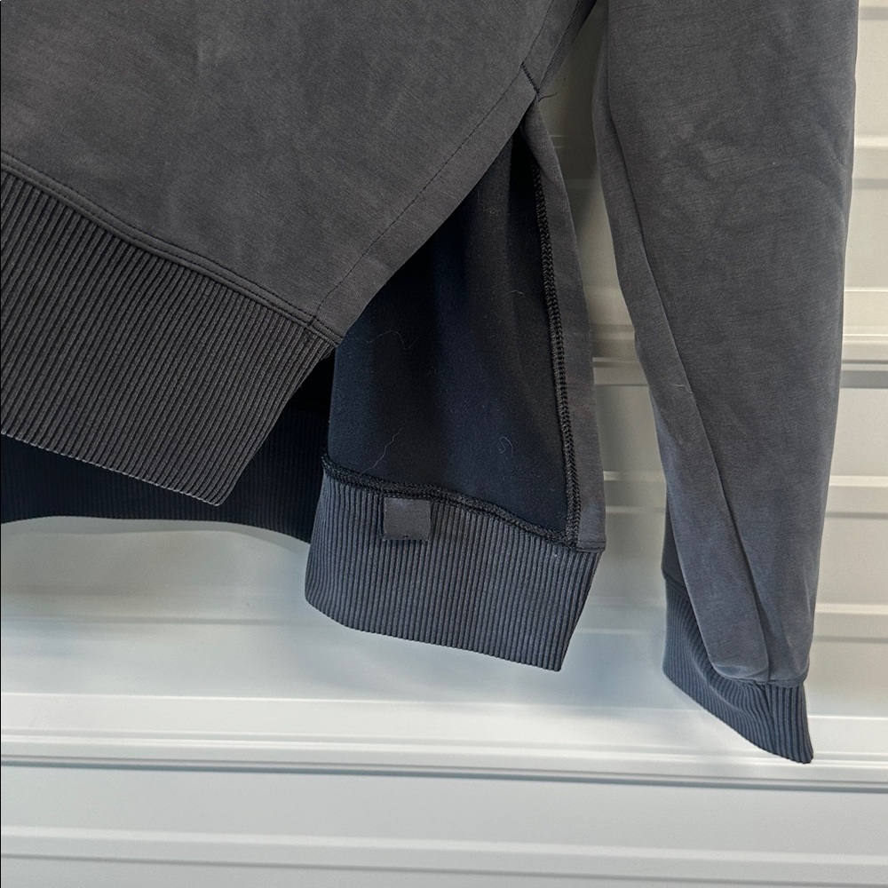 Lululemon Softstreme Shirt - 8 - Black - Picture 3 of 6